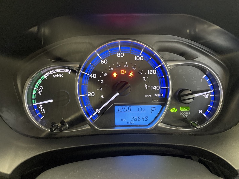 Toyota Yaris VVT-h Excel - U75693