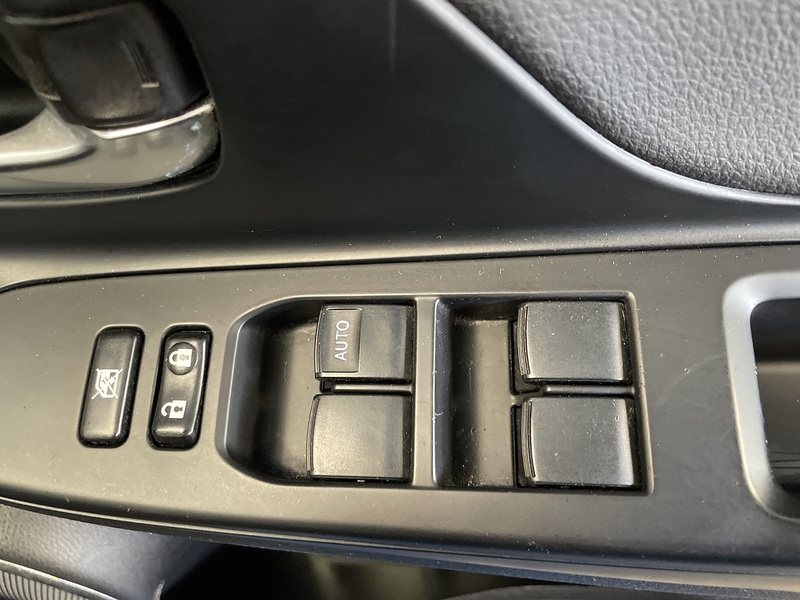 Toyota Yaris VVT-h Excel - U75693