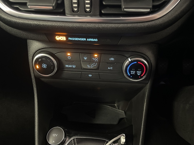 Ford Fiesta T EcoBoost Active 1 - U75714