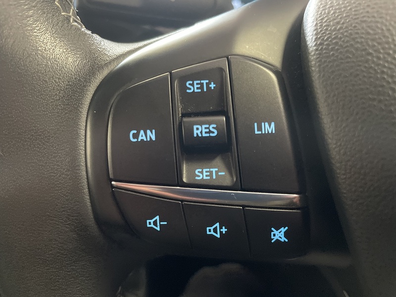 Ford Fiesta T EcoBoost Active 1 - U75714