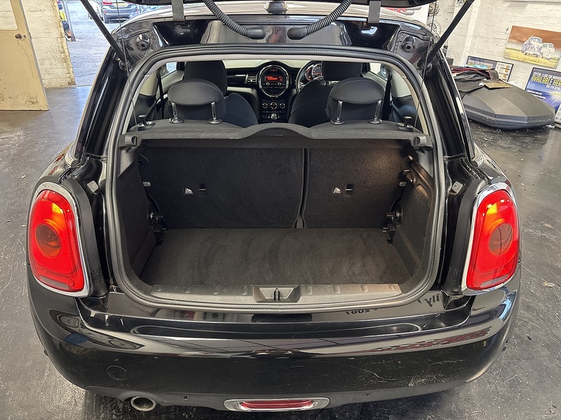 MINI Hatch Cooper - U75724