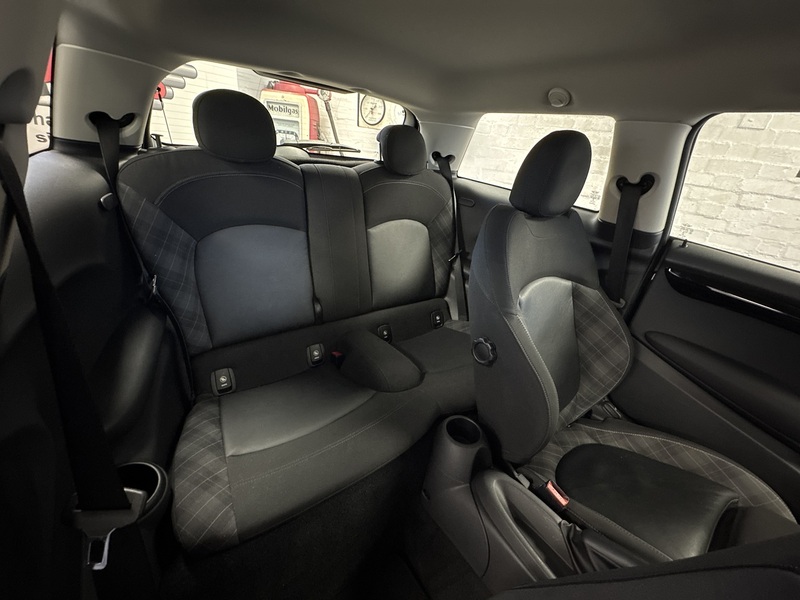 MINI Hatch Cooper - U75724