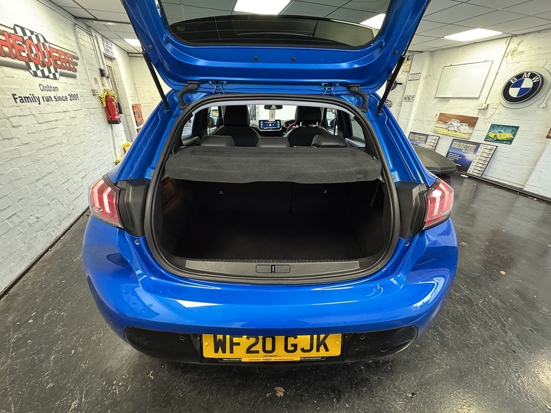 Peugeot 208 PureTech Allure Premium - U75726