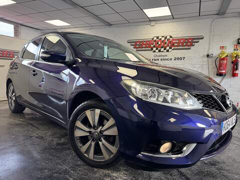 Nissan Pulsar 1.5 VVT-i Blue Bi-Tone Hatchback 5dr Petrol Manual Euro 6 (111 ps)