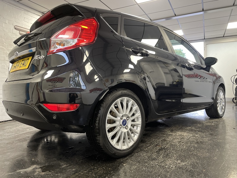 Ford Fiesta T EcoBoost Titanium - U75747