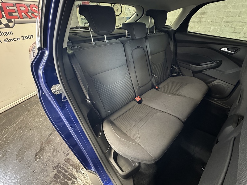 Ford Focus T EcoBoost Titanium - U75753