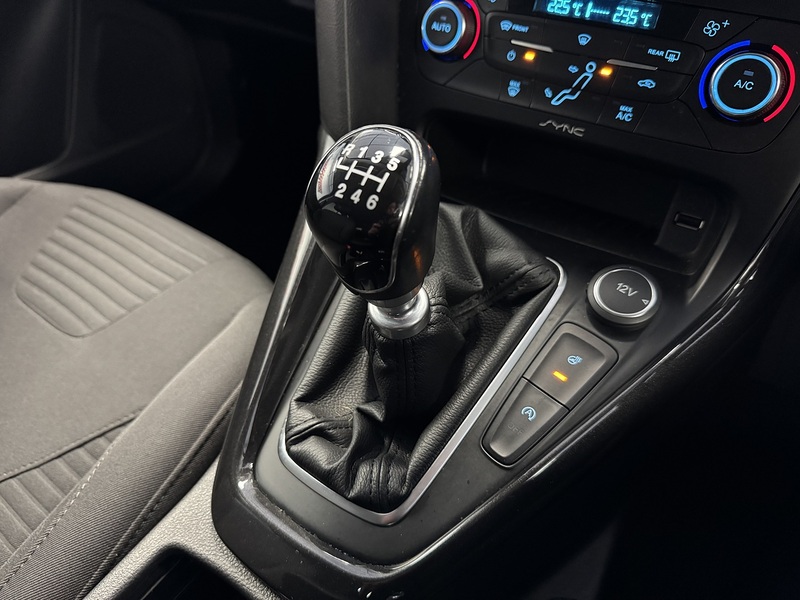 Ford Focus T EcoBoost Titanium - U75753