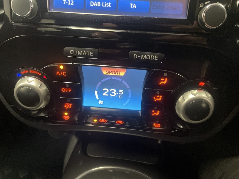 Nissan Juke DIG-T N-Connecta - U75754