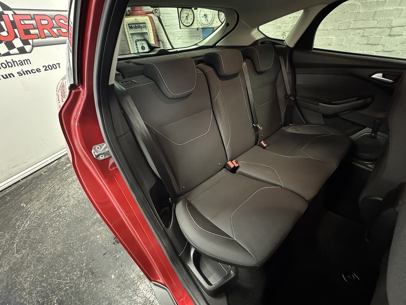 Ford Focus T EcoBoost Zetec - U75760