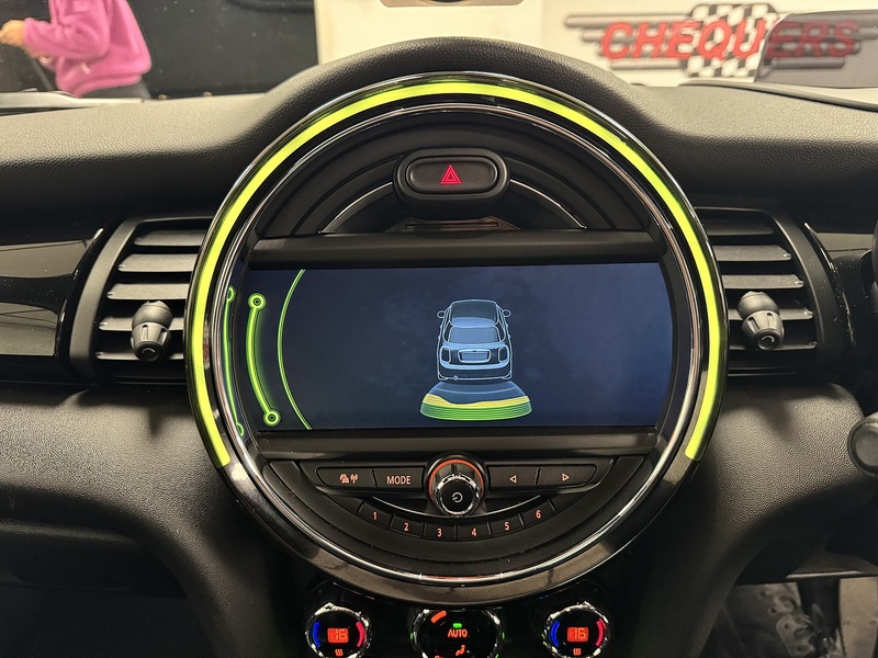 MINI Hatch Cooper - U75764