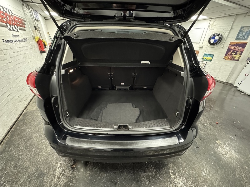 Ford C-Max T EcoBoost Titanium - U75766