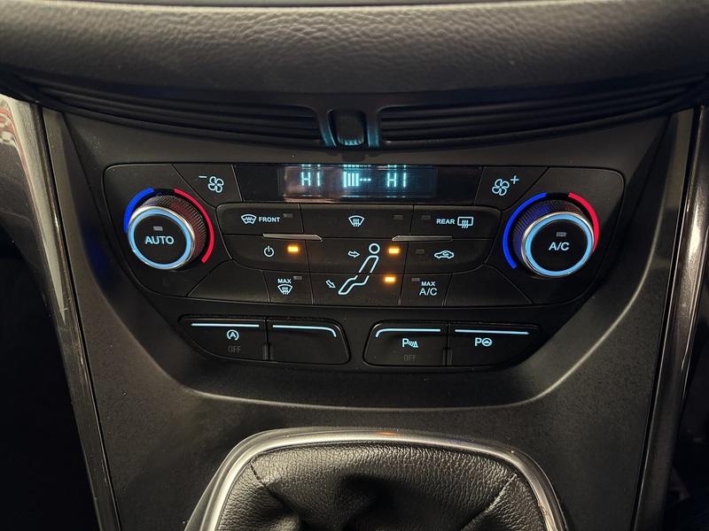 Ford C-Max T EcoBoost Titanium - U75766