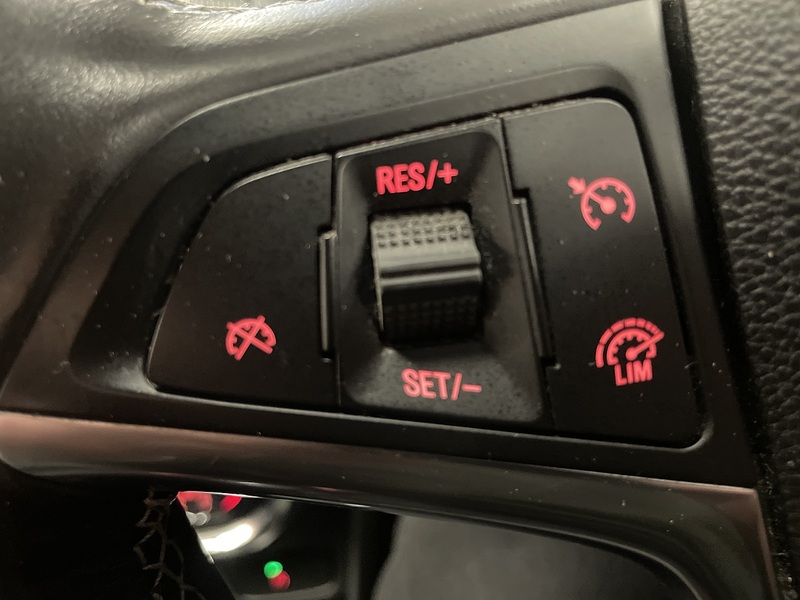 Vauxhall Mokka i SE - U75776