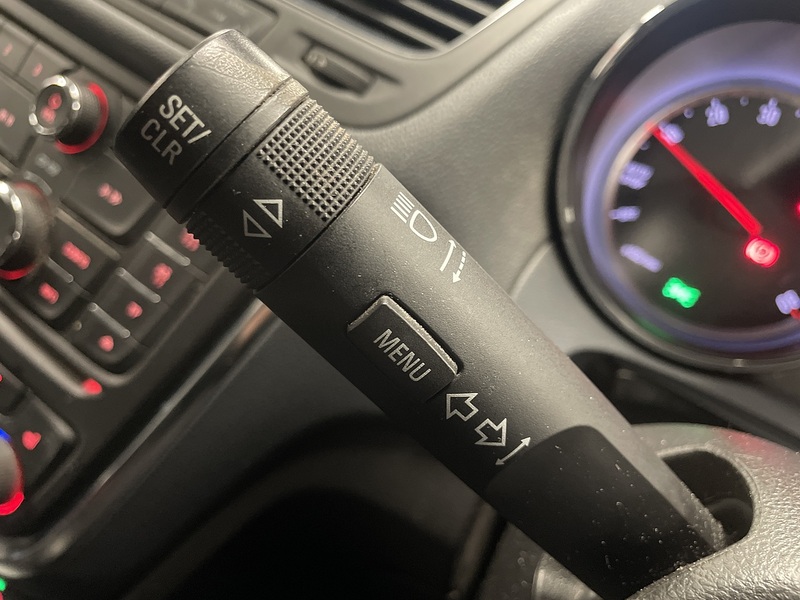 Vauxhall Mokka i SE - U75776