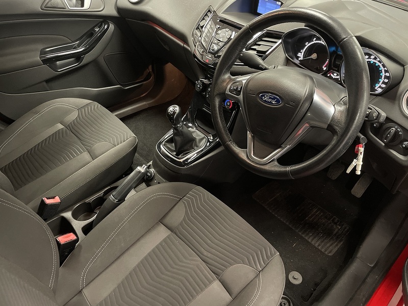 Ford Fiesta Zetec - U75783