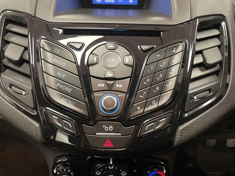 Ford Fiesta Zetec - U75783