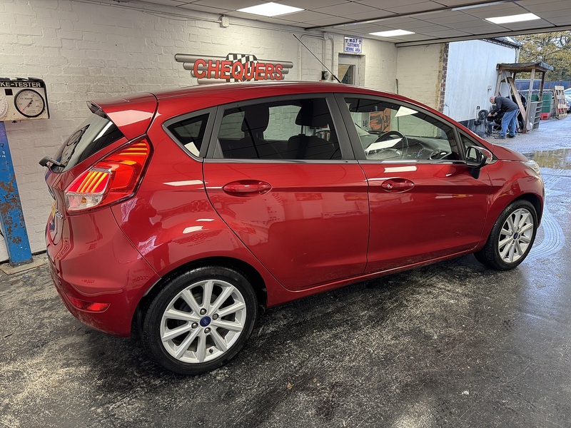 Ford Fiesta T EcoBoost Titanium - U75791