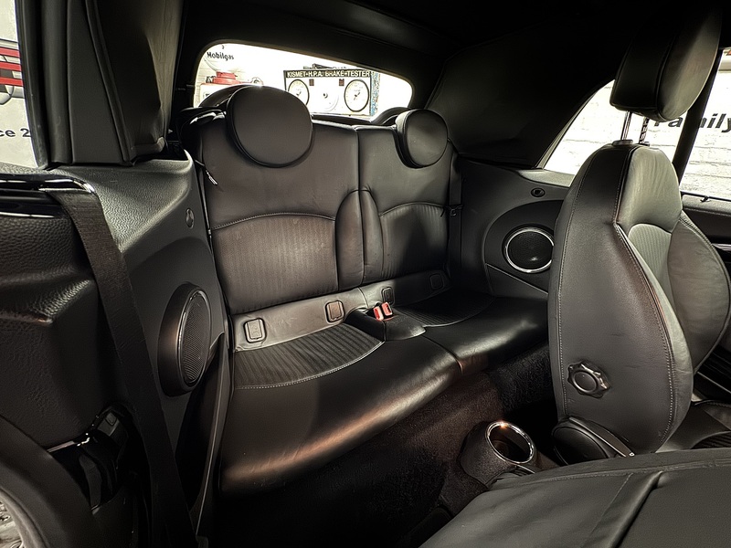 MINI Convertible Cooper - U75792