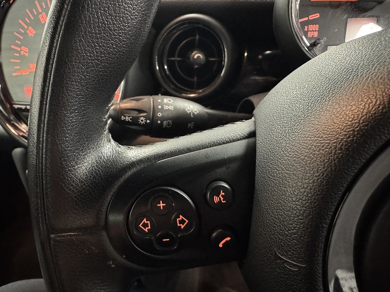 MINI Convertible Cooper - U75792