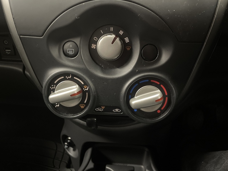 Nissan Micra Visia - U75795