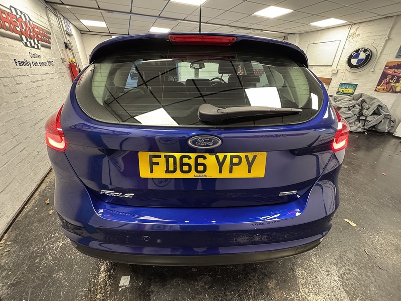 Ford Focus T EcoBoost Titanium X - U75797