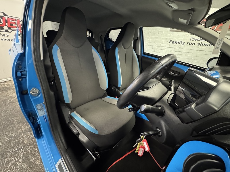 Toyota AYGO VVT-i x-cite - U75824