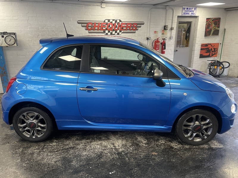 Fiat 500 MHEV Sport - U75832
