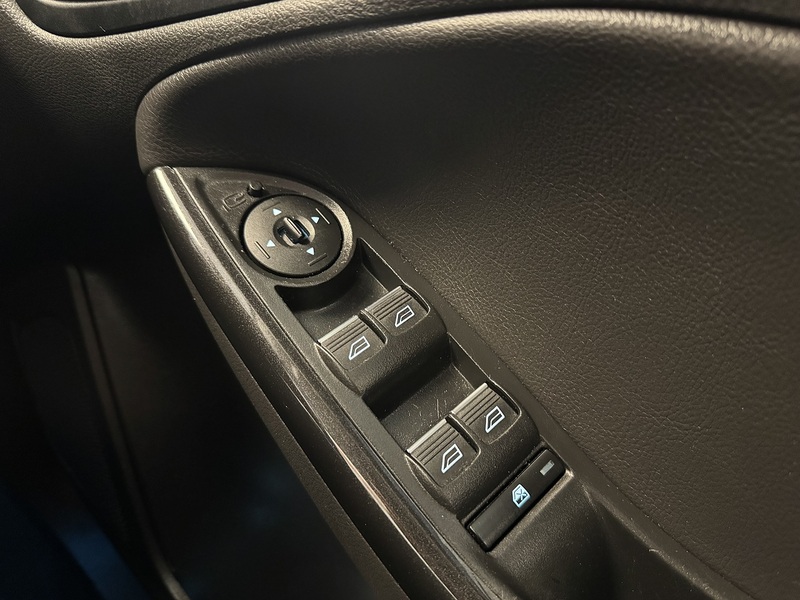 Ford Focus T EcoBoost Titanium X - U75833