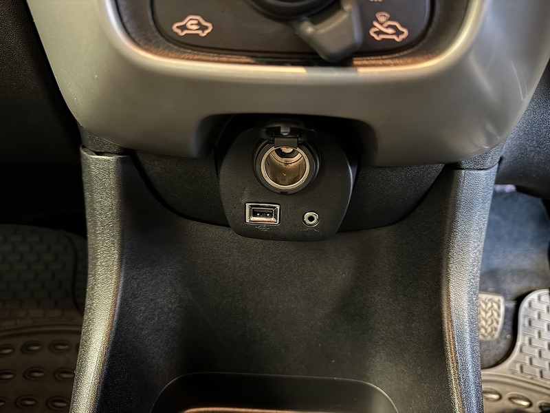 Citroen C1 VTi Feel - U75836