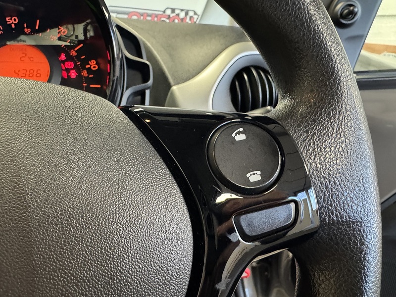 Citroen C1 VTi Feel - U75836