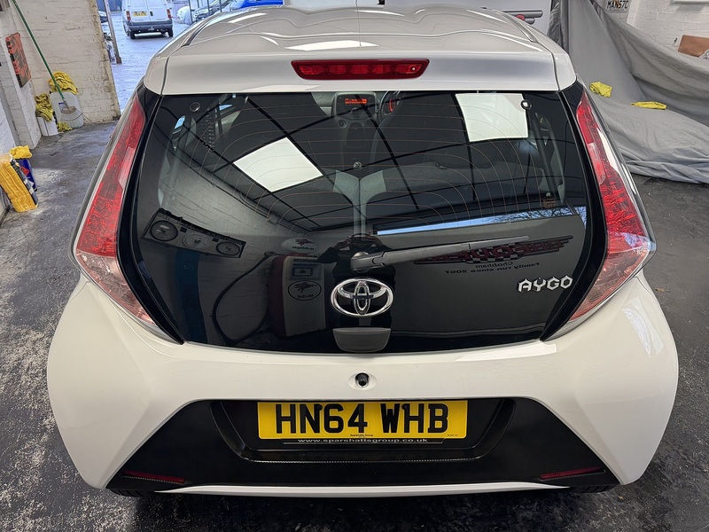 Toyota AYGO VVT-i x-play - U75851