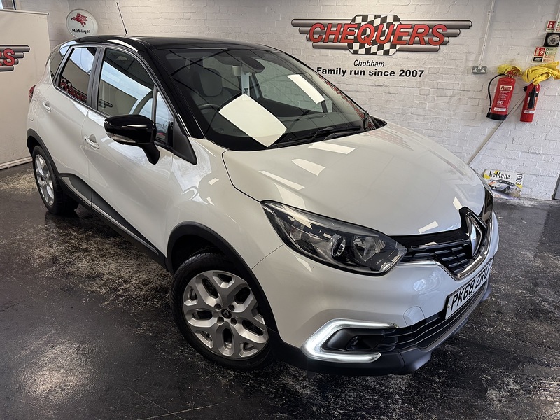Renault Captur TCe ENERGY Iconic - U75875