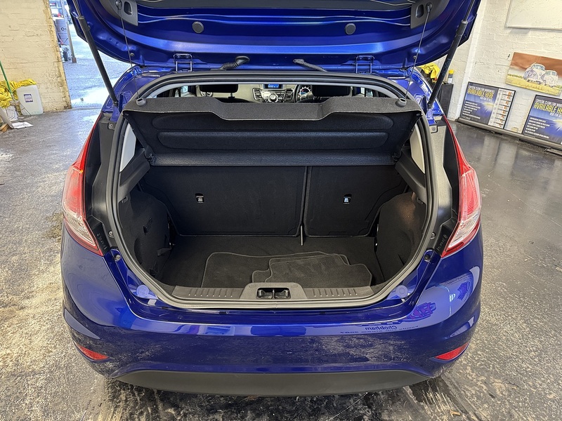 Ford Fiesta T EcoBoost Titanium - U75879