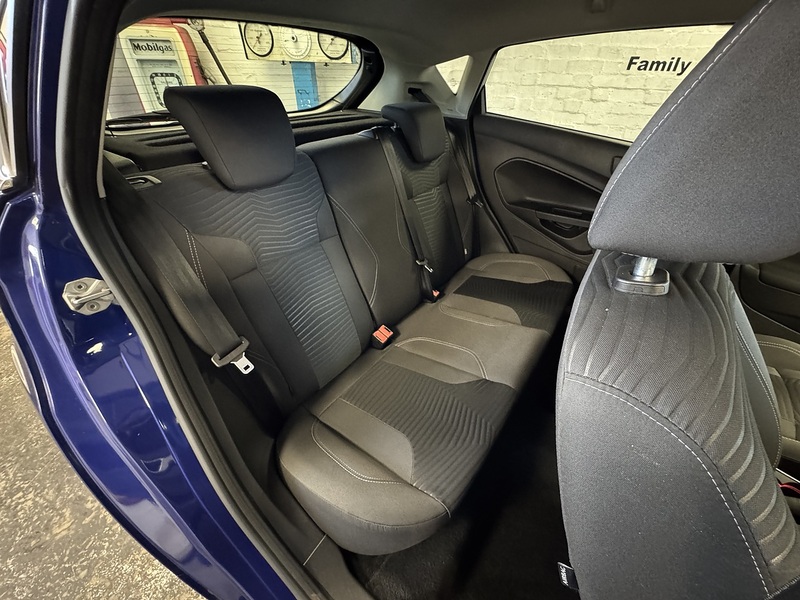 Ford Fiesta T EcoBoost Titanium - U75879