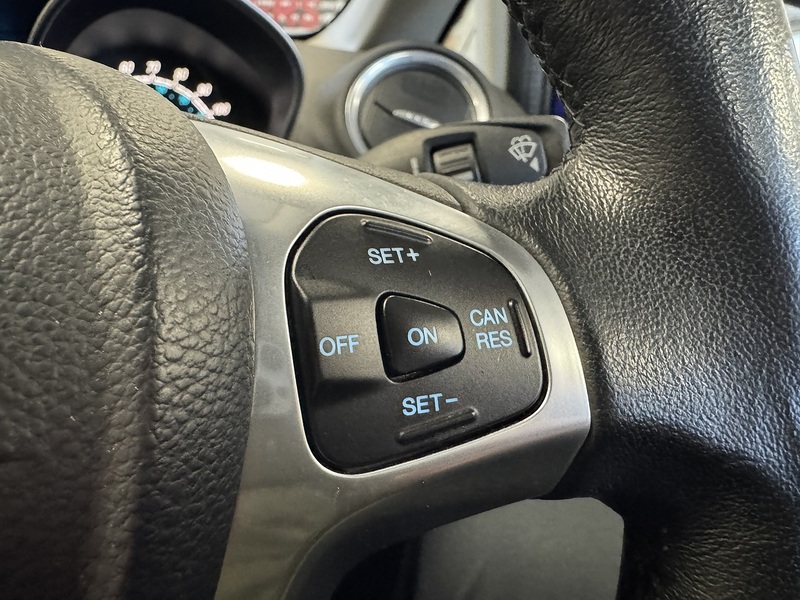 Ford Fiesta T EcoBoost Titanium - U75879