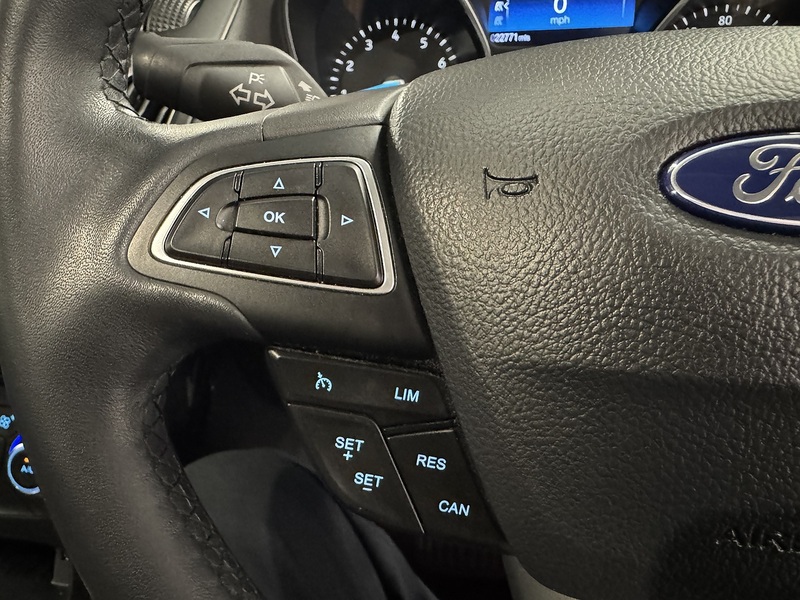 Ford Focus T EcoBoost Titanium - U75883