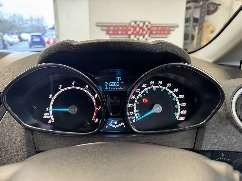 Ford Fiesta T EcoBoost Titanium - U75886