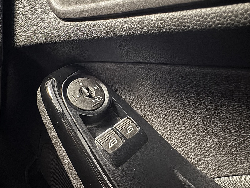 Ford Fiesta T EcoBoost Titanium - U75886