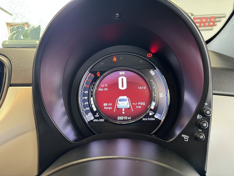 Fiat 500 MHEV Star - U75910