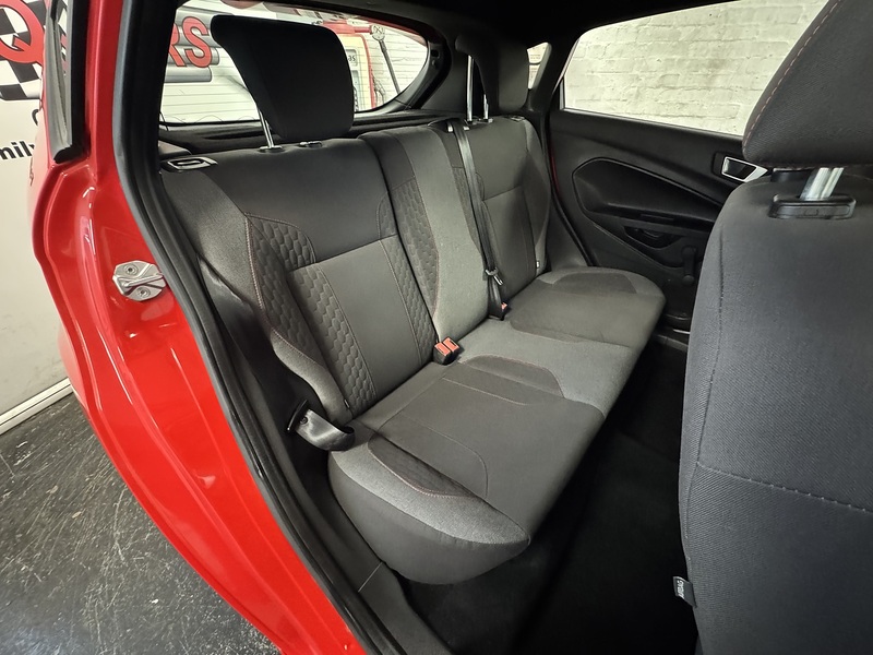 Ford Fiesta T EcoBoost ST-Line - U75928