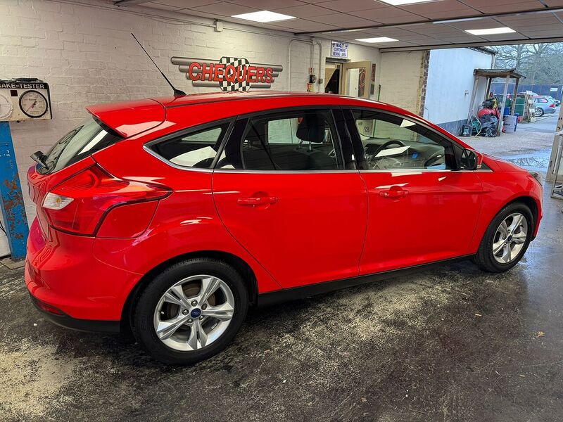 Ford Focus T EcoBoost Zetec - U75945