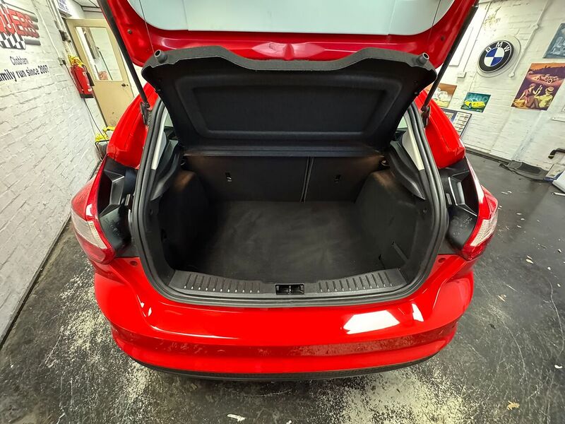 Ford Focus T EcoBoost Zetec - U75945