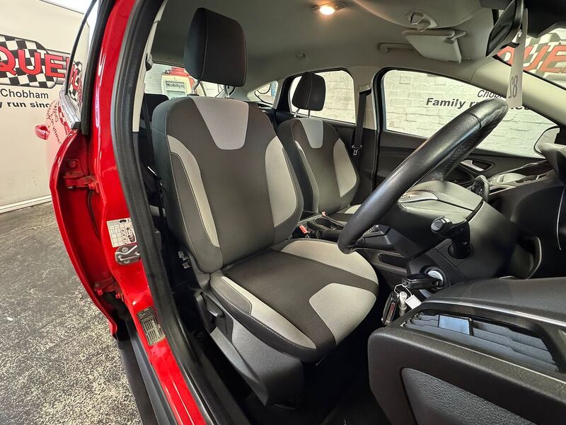 Ford Focus T EcoBoost Zetec - U75945