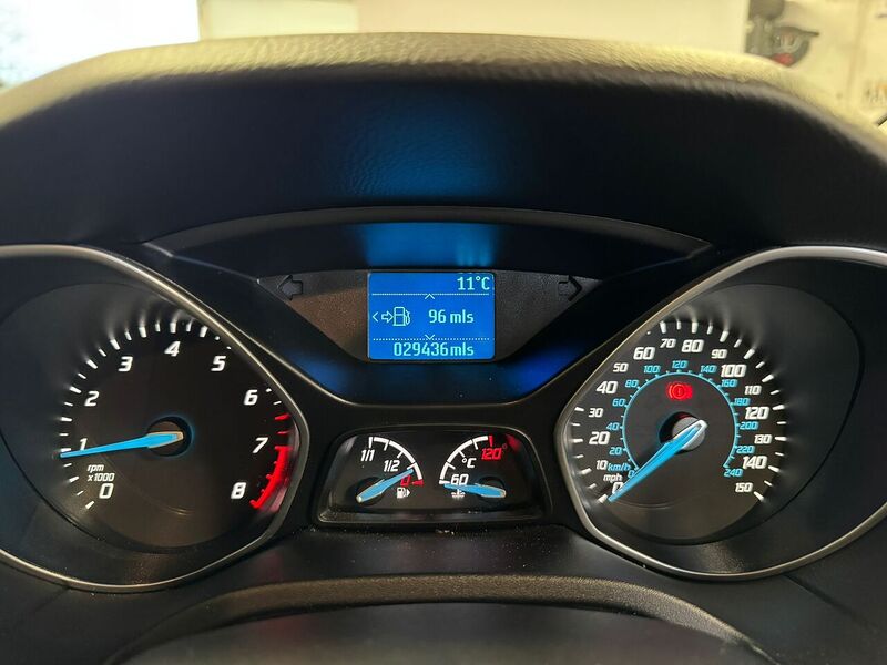 Ford Focus T EcoBoost Zetec - U75945