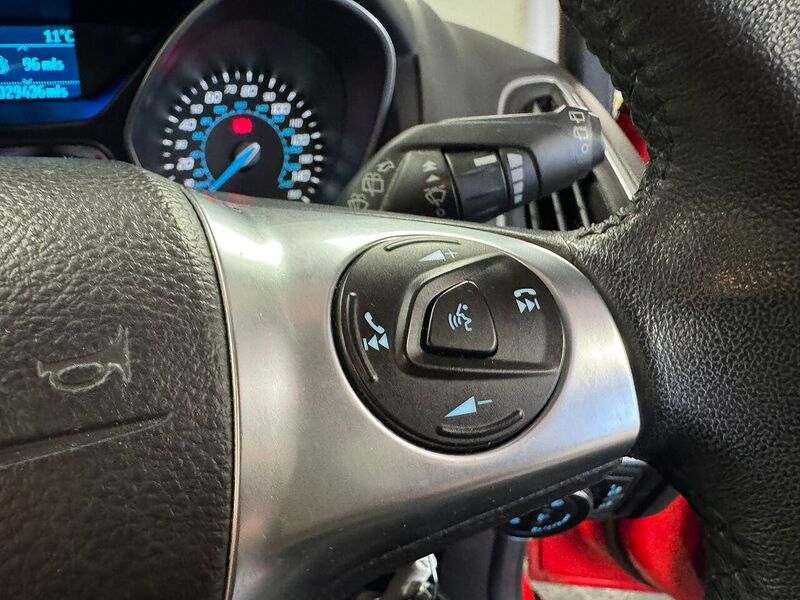 Ford Focus T EcoBoost Zetec - U75945