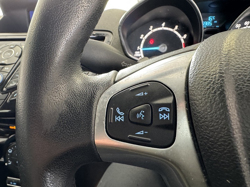 Ford Fiesta T EcoBoost Zetec - U75950