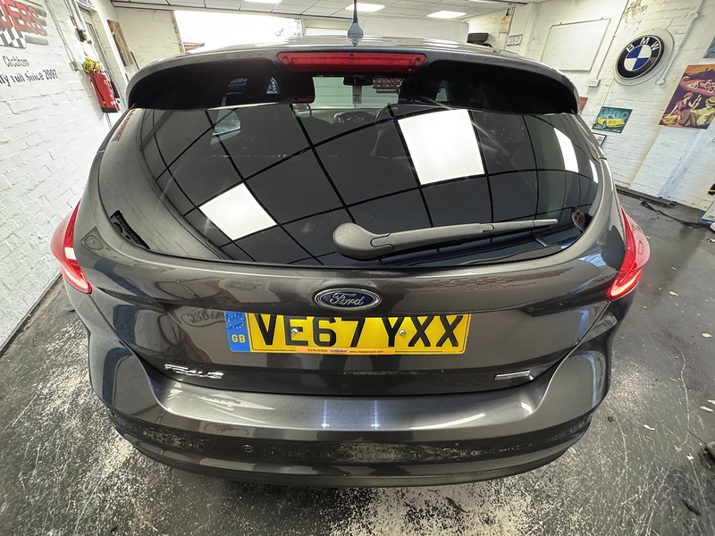 Ford Focus T EcoBoost Titanium - U75957