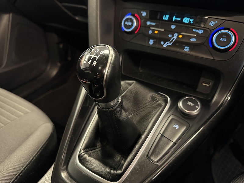 Ford Focus T EcoBoost Titanium - U75957