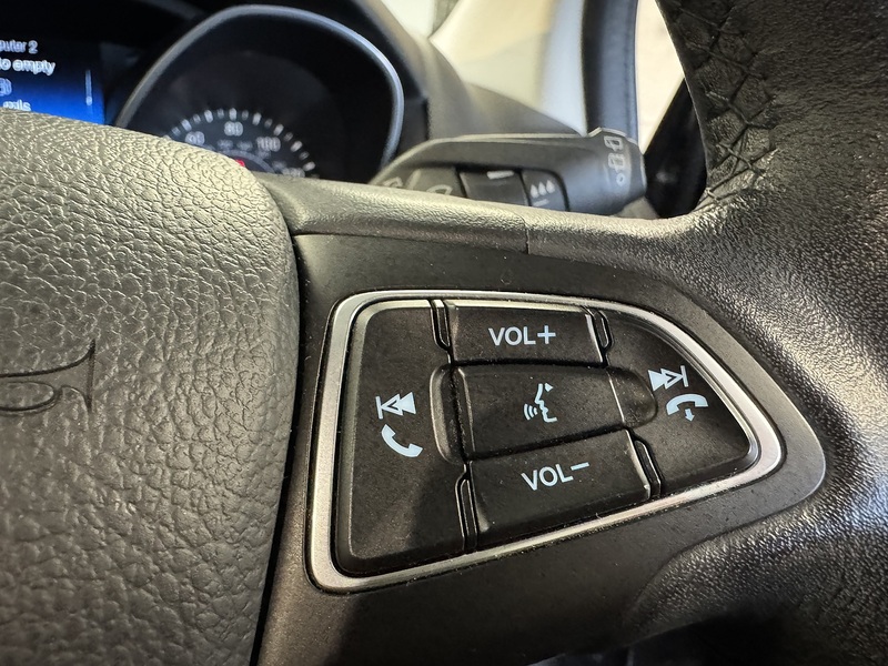 Ford Focus T EcoBoost Titanium - U75957