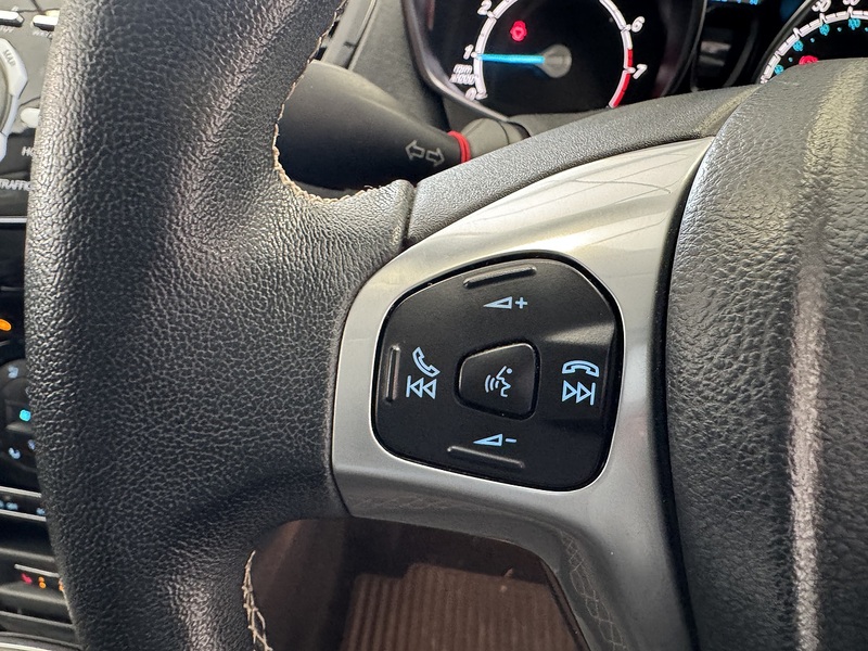 Ford Fiesta T EcoBoost Titanium - U75964